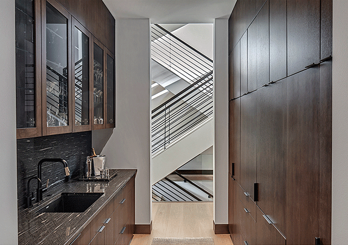 Design by Kevin Serba. Photograph by Justin Maconochie