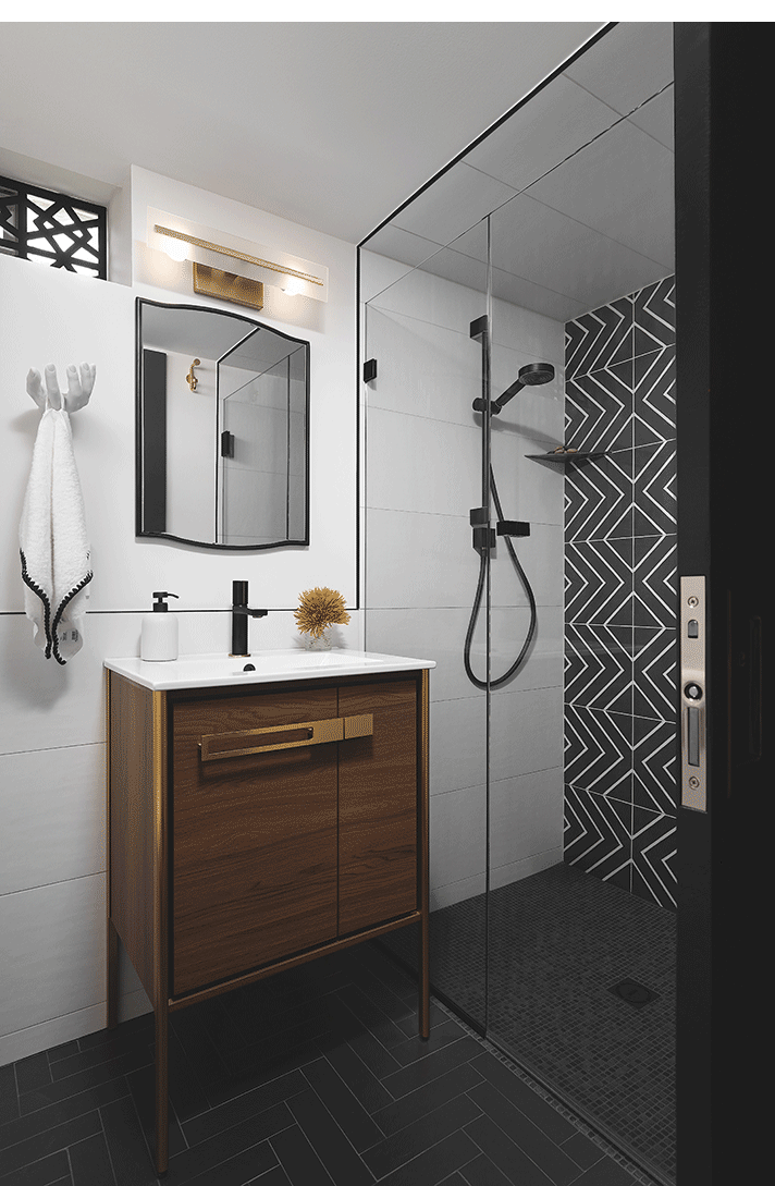 Design by Margeaux Interiors. Photograph by Joseph Tiano.