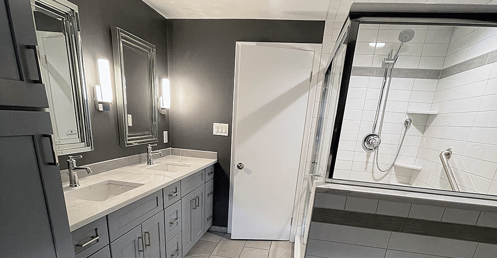 Lois Haron Designs bathroom